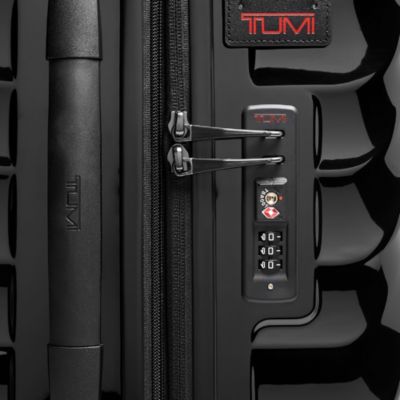 19 Degree Short Trip Expandable 4-Wheel Packing Case