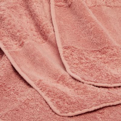 Super Line Bath Towel - Exclusive