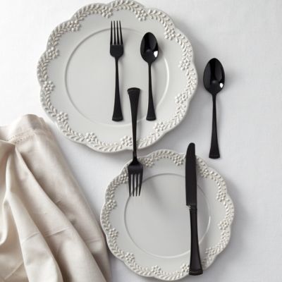 Portola 20-Piece Black Mirror Flatware Set