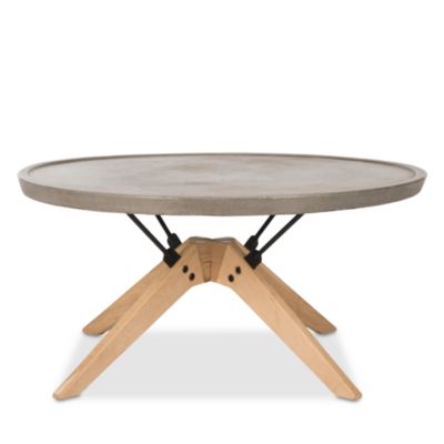 Safavieh - Bryson Indoor/Outdoor Coffee Table