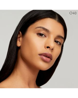 Radiant Fluid Foundation Natural Broad Spectrum SPF 25