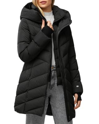 womens black puffer coat