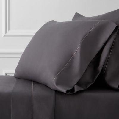 500TC Sateen Wrinkle-Resistant Queen Fitted Sheet - Exclusive