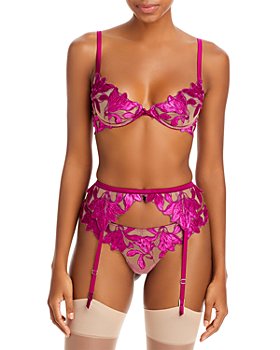 Beautiful design Pink color bra and ponty set for Women