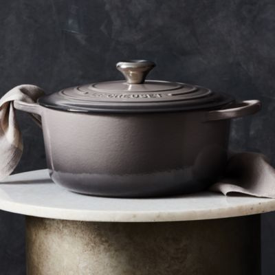 9-Quart Round Dutch Oven