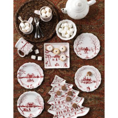 Country Estate Winter Frolic "Mr. & Mrs. Claus" Ruby Party Plates, Set of 4