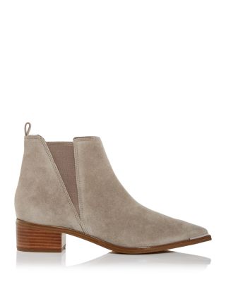 Women's Yale Pointed Toe Chelsea Boots