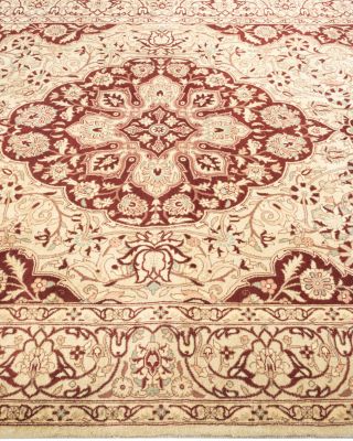 Mogul M1120 Area Rug, 4'8" x 7'2"