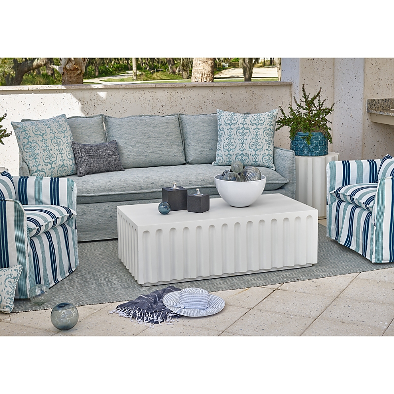 Bloomingdale's Universal Edisto Cocktail Table In Wood/white