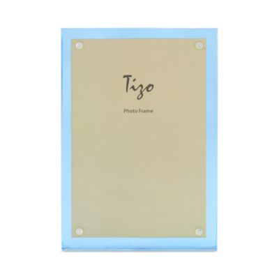 Lucite Frame, 4&amp;quot; x 6&amp;quot;