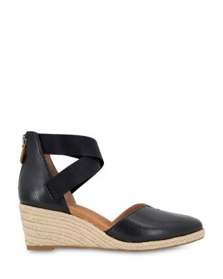 Women's Orya Ankle Strap Pumps