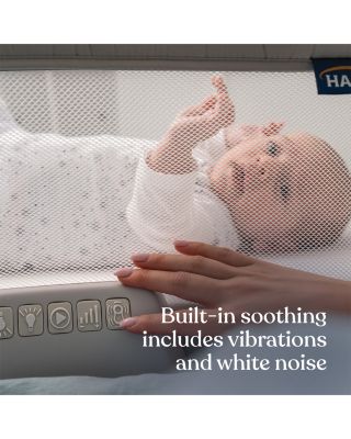 BassiNest&reg; Soothing Swivel Sleeper 3.0