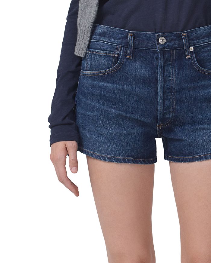 Shop Citizens Of Humanity Marlow Vintage Shorts In Schnapps