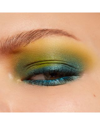 Connect in Colour Eye Shadow Palette - 12 Pan