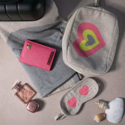 Crazy Hearts Travel Set