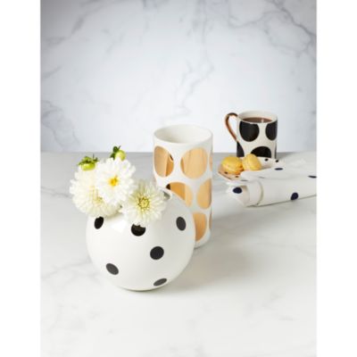 On The Dot 12 Piece Dinnerware Set