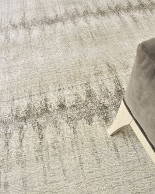 Chroma ER4523 Area Rug Collection