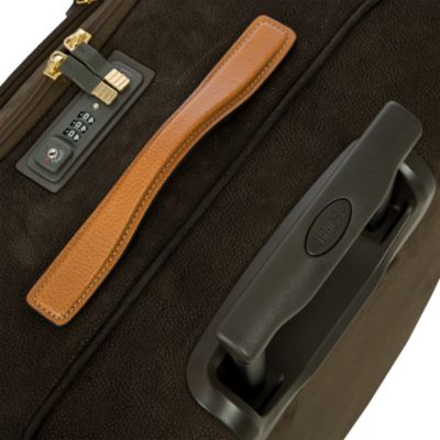 Life Compound 32" Spinner Suitcase