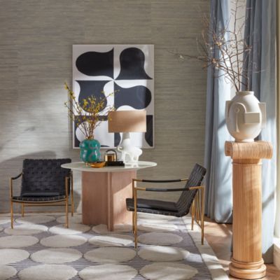 Riviera Capital Pedestal