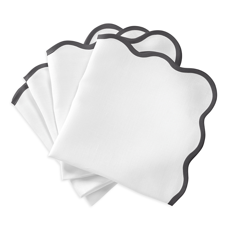 Matouk Casual Couture Scallop Napkins, Set Of 4 In Ice Blue