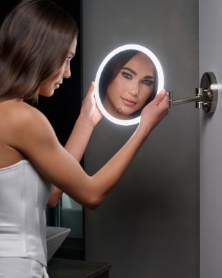 1X Rechargeable Wall Mirror