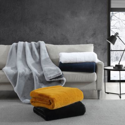 Vera Wang - Lapin Throw Blanket