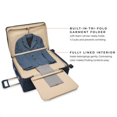 Baseline Extra Large Expandable Spinner Suitcase