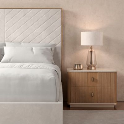 Meet You in the Middle Bed, King