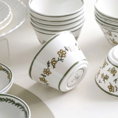 H. Daisy Chain Dessert Fruit Bowl