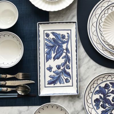 H. Blue Bird 11" Sandwich Cake Tray