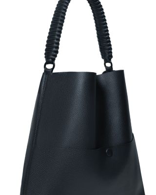 Slim M Stitch 23 Tote 