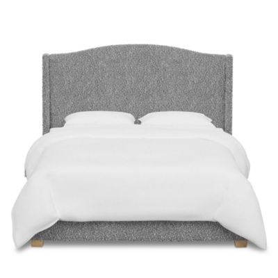 Amalia Bed in Plush Boucle