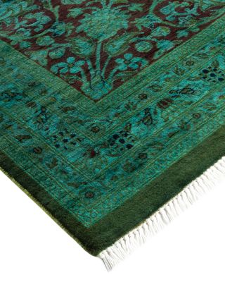 Fine Vibrance M890 Area Rug, 9'10" x 14'