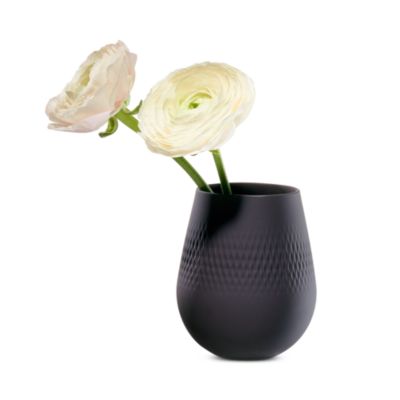 Collier Noir Vase Carre No. 2