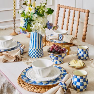 Royal Check Serveware Collection