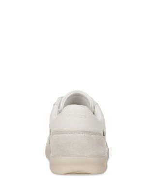 Women&#39;s Oasis Sneakers