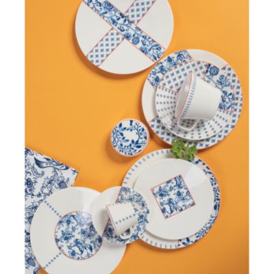 12 Piece Folksy Dinner Set
