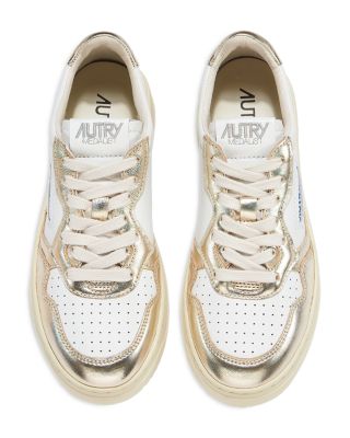 Women's Medalist Low Top Sneakers