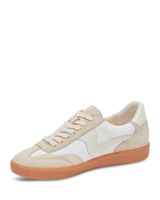 Women's Notice Low Top Sneakers