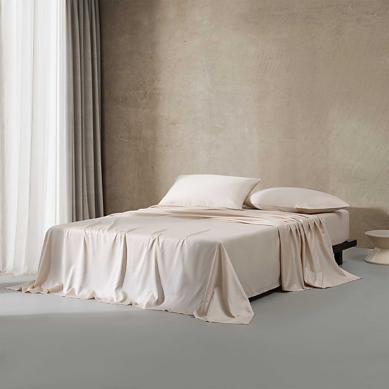 Calvin Klein 300 Thread Count Pearl Edge Cotton Sateen Sheet Set