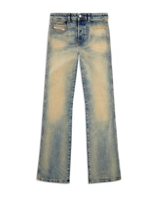 Diesel 1998 D-Buck Bootcut Fit Jeans in Medium Blue