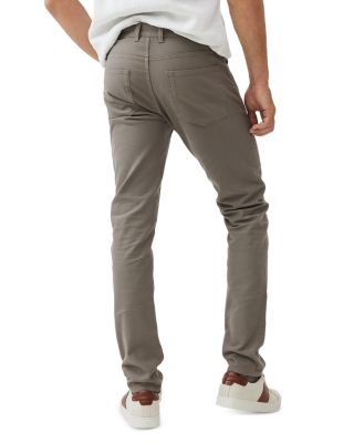 Motion Slim Pants
