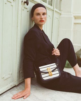 Vancouver Small Crossbody