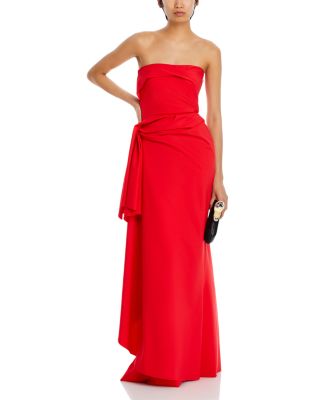 Stupenda Strapless Gown