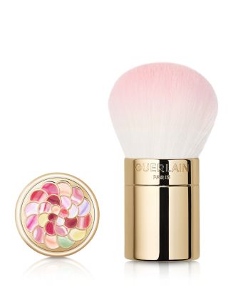 Guerlain Meteorites と Kabuki ブラシ セット ❣️ Guerlain Meteorites Makeup Brush | Bloomingdale's Beauty & Cosmetics