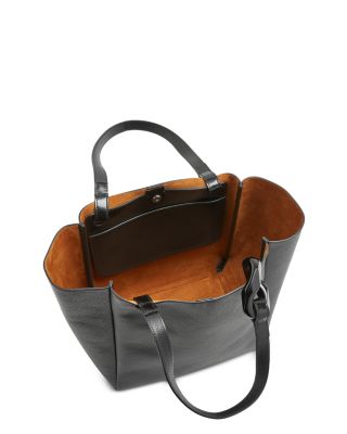 Corner Chain Leather Tote