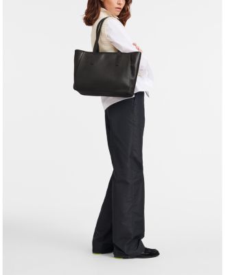 トートバッグ LONGCHAMP LE FOULONNE XL TOTE BAG Le Foulonné XL Tote bag Black - Leather | Longchamp US