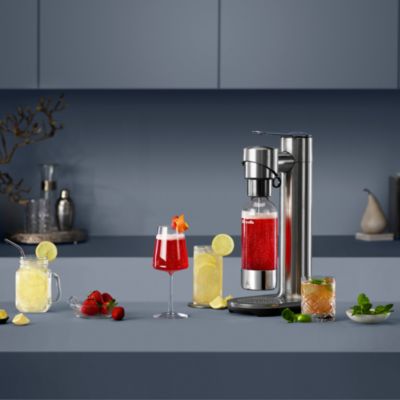 The InFizz Fusion Drink Carbonator