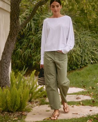 Brylie Curved Knee Pants 