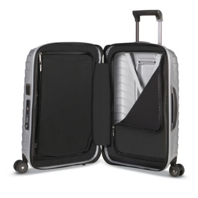 Proxis Carry On Spinner Suitcase